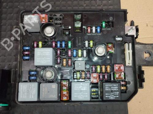 Used Fuse box Fuse box OPEL MOKKA / MOKKA X (J13) 1.4 LPG (_76) (140 hp) 40599657 40599657