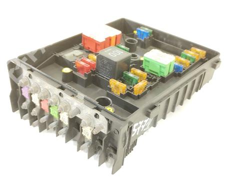 Used Fuse box Fuse box SEAT ALTEA (5P1) 1.9 TDI (105 hp) 11134043 11134043