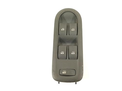 Used Left front window switch RENAULT MEGANE II (BM0/1_, CM0/1_) 1.5 dCi (BM1E, CM1E) (106 hp) 29853996