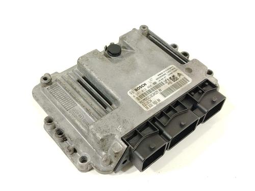 Used Engine control unit (ECU) Engine control unit (ECU) 31827688 31827688