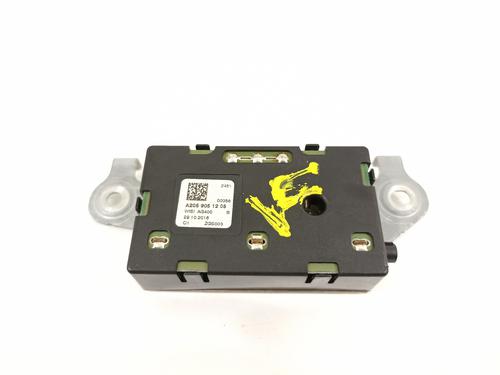 Antenne/Base MERCEDES-BENZ C-CLASS Convertible (A205) AMG C 43 4-matic (205.464) (367 hp) 18829659