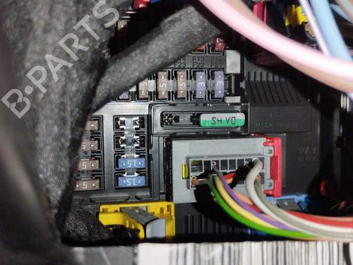 Used Fuse box Fuse box 36230941 36230941