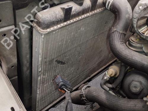 Used Water radiator Water radiator 38284872 38284872