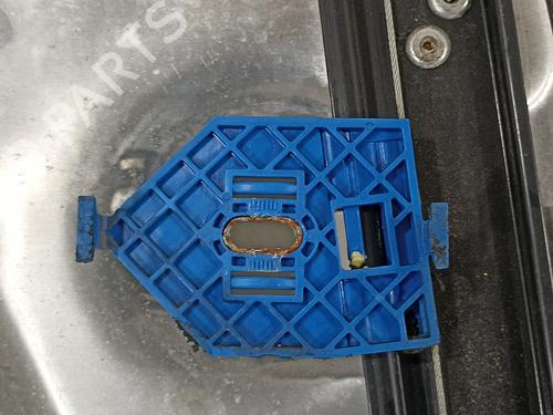 Rear right window mechanism AUDI A8 D3 (4E2, 4E8) 3.7 quattro | BP5680655C25 