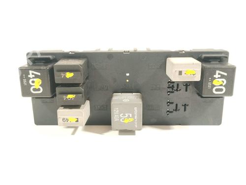 Fuse box SEAT TOLEDO III (5P2) 1.9 TDI | BP34701685E1 - Image 2