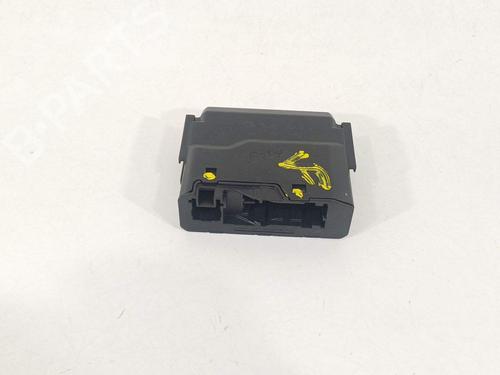 fuse-box-toyota-yaris-_p21_-_pa1_-_ph1_-2020-36304914 main image