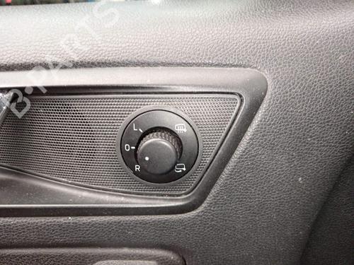 Used Mirror switch Mirror switch 35992648 35992648