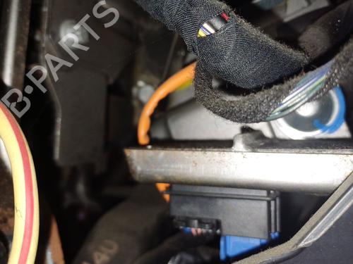 Used Steering column Steering column 37196747 37196747