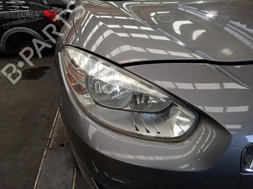 Used Right headlight Right headlight RENAULT FLUENCE (L3_) 1.5 dCi (L30D, L30L, L306, L33F, L33L, L33M, L33V, L33W) (110 hp) 34444772 34444772