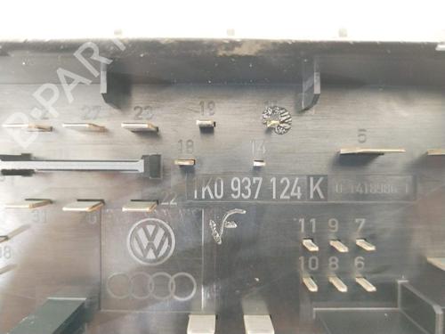 Fuse box VW GOLF V (1K1) 1.9 TDI | BP29807971E1 - Image 4