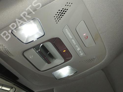 interior-roof-light-omoda-5-2022-34448220 main image