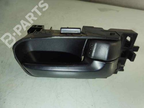 Used Front right interior door handle Front right interior door handle SUZUKI GRAND VITARA II (JT, TE, TD) 1.9 DDiS All-wheel Drive (JT419, TD44, JB419WD, JB419XD,... (129 hp) 4396300 4396300