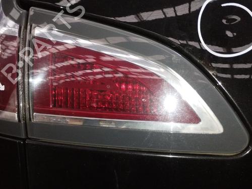 left-tailgate-light-renault-scenic-iii-jz01_-2008-2009-2010-2011-2012-2013-2014-2015-2016-32273845 main image