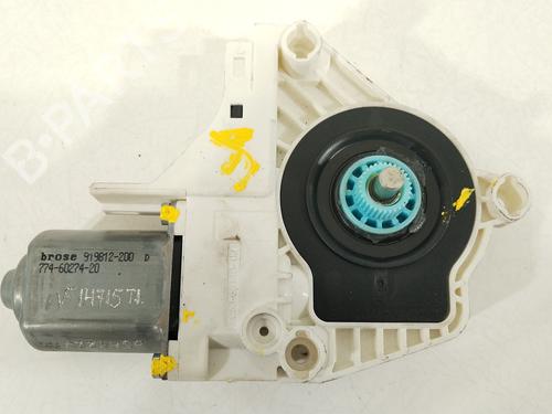 Motor elevalunas trasero izquierdo Motor elevalunas trasero izquierdo 37712433 37712433