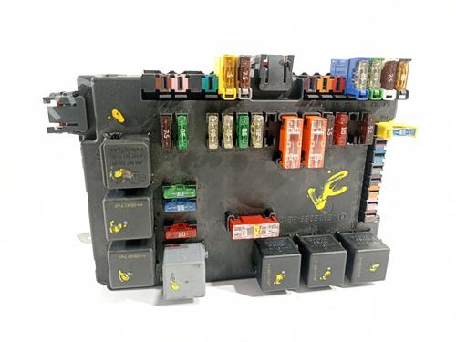 Used Fuse box MERCEDES-BENZ S-CLASS (W221, V221) S 350 (221.056, 221.156) (272 hp) 5884595