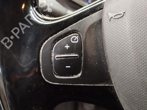 Used Steering wheel controls Steering wheel controls 36989065 36989065