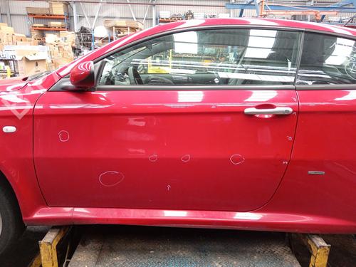 Used Left front door Left front door ALFA ROMEO GT (937_) 1.9 JTD (937CXN1B) (150 hp) 34009840 34009840