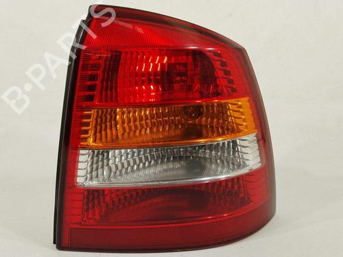 Used Right taillight Right taillight 33321594 33321594