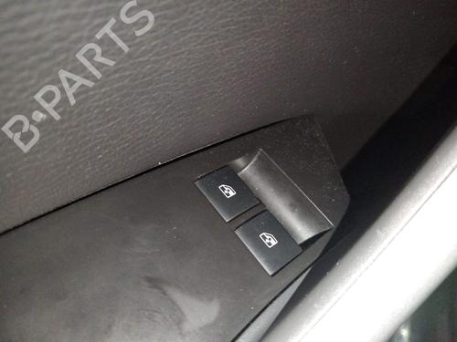 Used Left front window switch Left front window switch 38439896 38439896