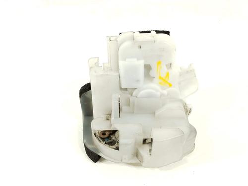 front-right-lock-subaru-outback-bs-2014-18027690 main image