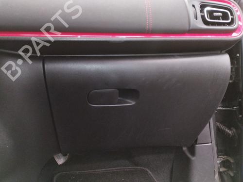 Used Glove box Glove box 38045233 38045233