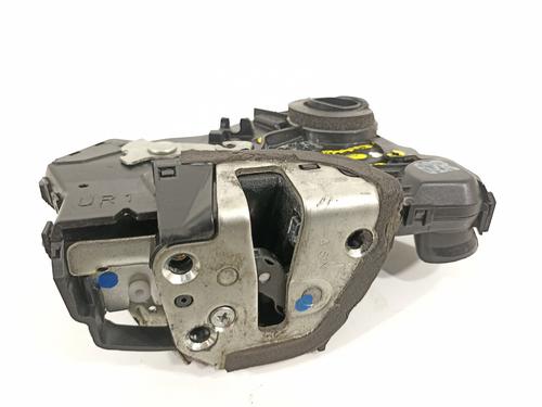 Front right lock TOYOTA COROLLA Verso (ZER_, ZZE12_, R1_) 2.2 D-4D (AUR10_, AUR10R) | BP16796158C97 
