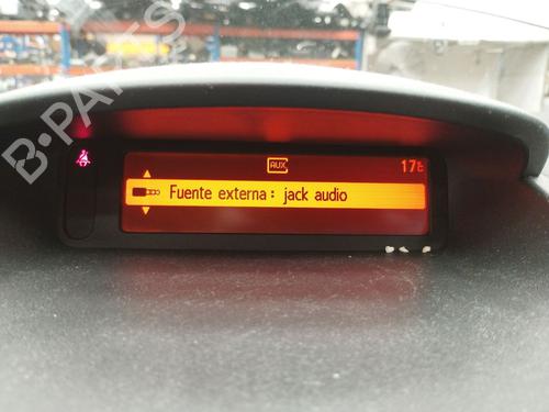 Display Display RENAULT CLIO III (BR0/1, CR0/1) 1.5 dCi (BR17, CR17) (86 hp) 37521440 37521440