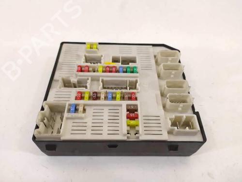 Used Fuse box Fuse box 7949751 7949751
