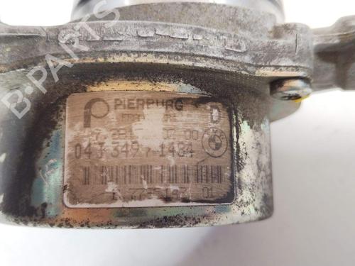 Vacuum pump BMW 3 (E46) 320 d | BP27833032M80 - Image 4