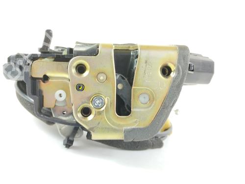Rear right lock TOYOTA AVENSIS (_T25_) 2.2 D-4D (ADT251_, ADT251R) | BP9630640C99