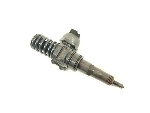 Used Injector VW CADDY III Box Body/MPV (2KA, 2KH, 2CA, 2CH) 2.0 SDI (70 hp) 30385006