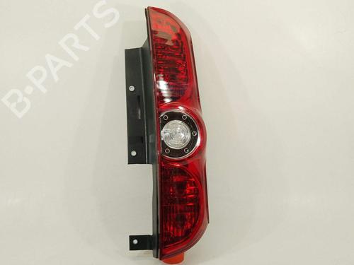 right-taillight-fiat-doblo-cargo-263_-2010-27459517 main image