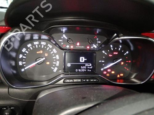 Used Instrument cluster Instrument cluster 36812423 36812423