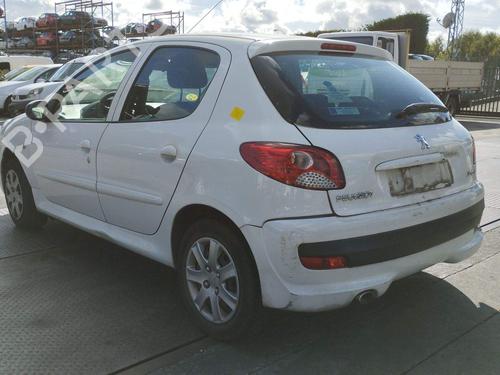 Engine control unit (ECU) PEUGEOT 206+ (2L_, 2M_) 1.4 HDi eco 70 | BP39171369M57  - Image 5