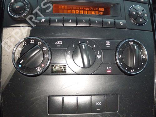 Mando climatizador MERCEDES-BENZ A-CLASS (W169) A 150 (169.031, 169.331) (95 hp) 31307042