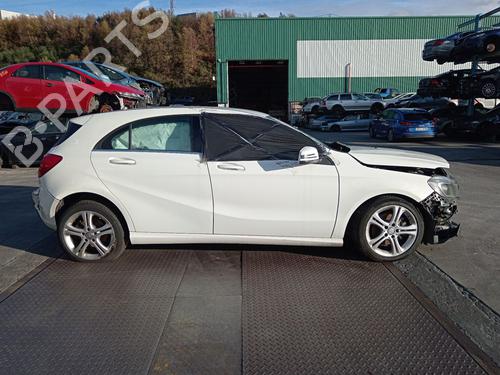 Pièces Détachées Usagées MERCEDES-BENZ A-CLASS (W176) A 200 CDI / d (176.008) (136 hp) 4347166