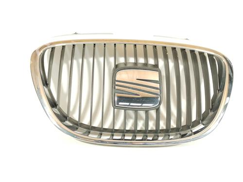 Used Grille SEAT LEON (1P1) 1.9 TDI (105 hp) 32020085