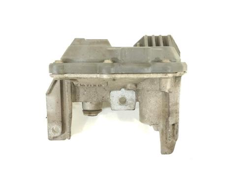 Used Throttle body Throttle body 10748979 10748979