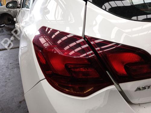 Used Left taillight Left taillight OPEL ASTRA J (P10) 1.7 CDTI (68) (110 hp) 35754808 35754808