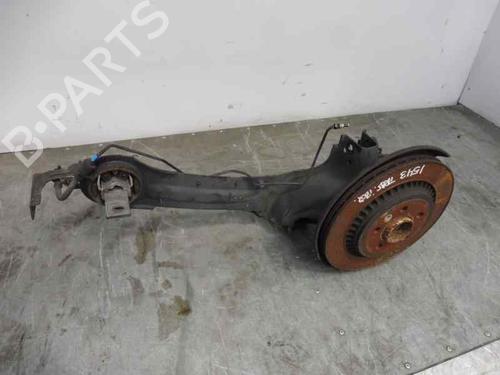 Used Left rear steering knuckle VOLVO XC70 II (136) D5 AWD (185 hp) 3502866