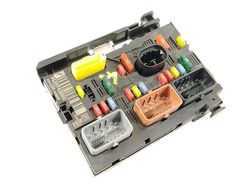 Used Fuse box PEUGEOT 307 (3A/C) 1.6 HDi 110 (109 hp) 31717075