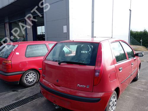 Lyskaster høyre FIAT PUNTO (188_) 1.9 DS 60 (188.031, .051, .231, .251) | BP30876690C29