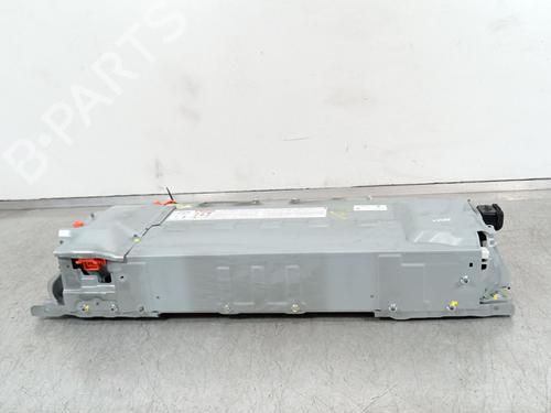 battery-toyota-corolla-estate-_e21_-2019-32420232 main image