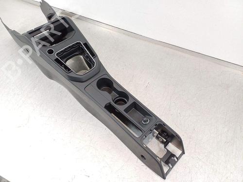 Middle console SEAT IBIZA V (KJ1, KJG) 1.0 TSI | BP23945989I22 - Image 3