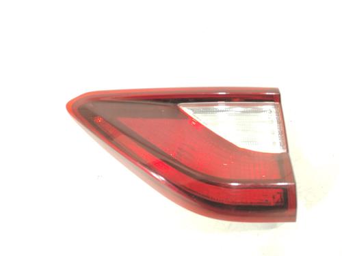 Feu de coffre droit KIA STONIC (YB) 1.2 CVVT (84 hp) 31312808