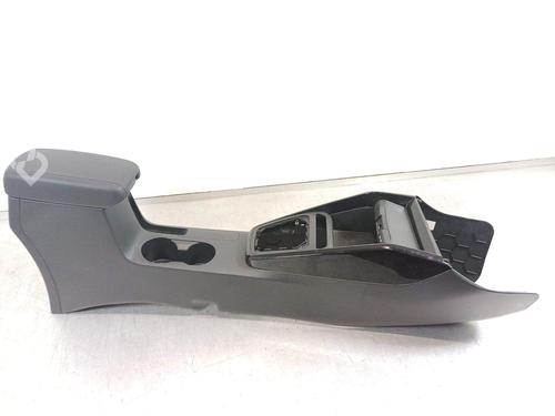 Armrest / Center console KIA STONIC (YB) 1.0 T-GDi | BP40100571I20 - Image 2