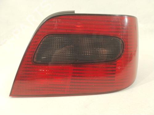 Used Right taillight CITROËN XSARA (N1) 2.0 HDi 90 (90 hp) 32340259