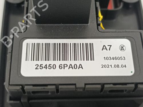 Switch NISSAN JUKE (F16_)  | BP15851237I30