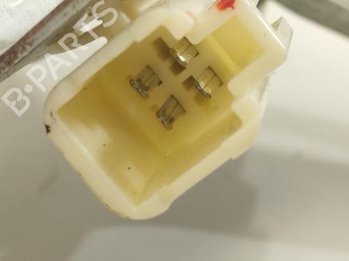 Ruitenwissermotor achter MITSUBISHI GRANDIS (NA_W) 2.4 MIVEC (NA4W) | BP6034751M102 