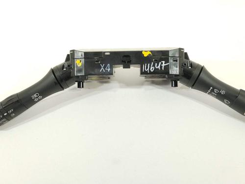 Used Headlight switch Headlight switch NISSAN JUKE (F15) 1.6 DIG-T NISMO RS (218 hp) 27870406 27870406